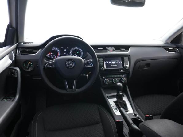 Skoda Octavia III (A7) с пробегом 2017 года, цена 1 180 000 рублей, 274281 км, лифтбек, Автокод Объявления