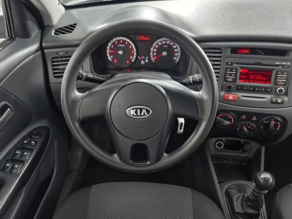 Kia Rio II Рестайлинг с пробегом 2010 года, цена 339 000 рублей, 245330 км, хэтчбек, Автокод Объявления