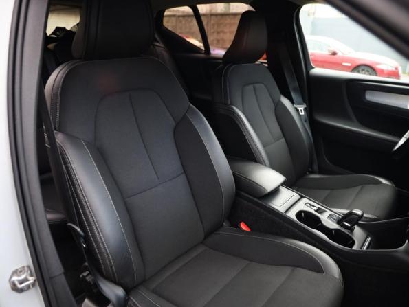 Volvo XC40 I с пробегом 2019 года, цена 2 675 000 рублей, 114065 км, внедорожник, Автокод Объявления