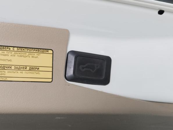 Toyota Highlander II (XU40) Рестайлинг с пробегом 2013 года, цена 2 199 000 рублей, 237455 км, внедорожник, Автокод Объявления