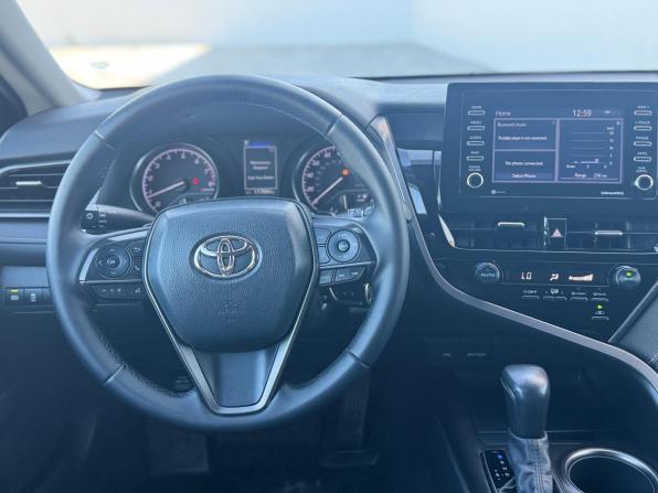 Toyota Camry VIII (XV70) Рестайлинг с пробегом 2021 года, цена 2 549 000 рублей, 165000 км, седан, Автокод Объявления