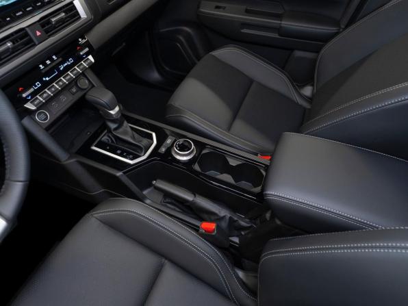 Mitsubishi L200 VI с пробегом 2025 года, цена 5 290 000 рублей, 31 км, пикап, Автокод Объявления