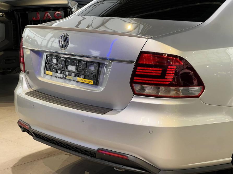Volkswagen Polo V Рестайлинг Оренбург  - изображение 9