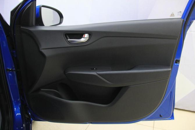 Hyundai Solaris II Рестайлинг с пробегом 2021 года, цена 1 635 200 рублей, 60031 км, седан, Автокод Объявления