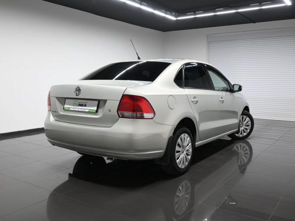 Volkswagen Polo V с пробегом 2011 года, цена 845 000 рублей, 172392 км, седан, Автокод Объявления