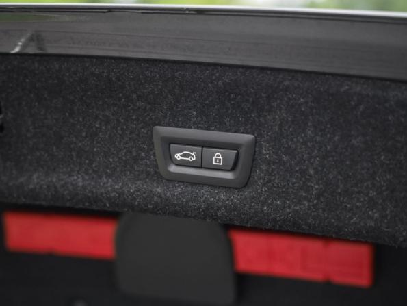 BMW 3 серии VII (G2x) с пробегом 2021 года, цена 3 586 000 рублей, 109725 км, седан, Автокод Объявления