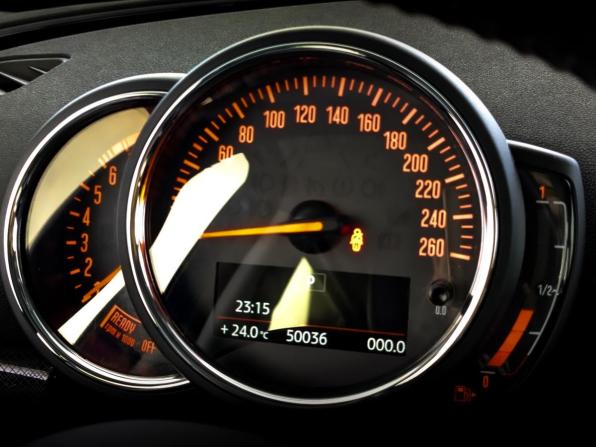 Mini Clubman II Рестайлинг с пробегом 2019 года, цена 2 130 000 рублей, 50028 км, универсал, Автокод Объявления
