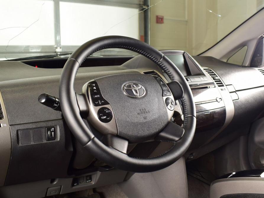Toyota Prius II Рестайлинг (XW20) Кемерово  - изображение 7