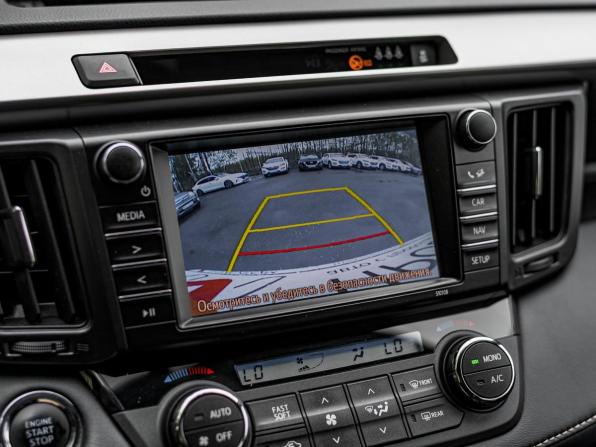 Toyota RAV4 IV (XA40) Рестайлинг с пробегом 2017 года, цена 2 120 000 рублей, 134603 км, внедорожник, Автокод Объявления