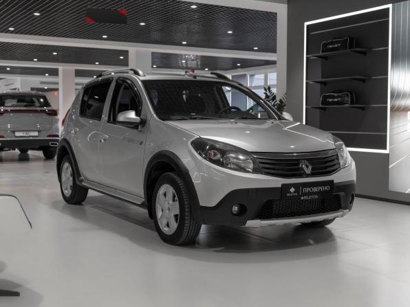 Renault Sandero I с пробегом 2014 года, цена 785 000 рублей, 140431 км, хэтчбек, Автокод Объявления
