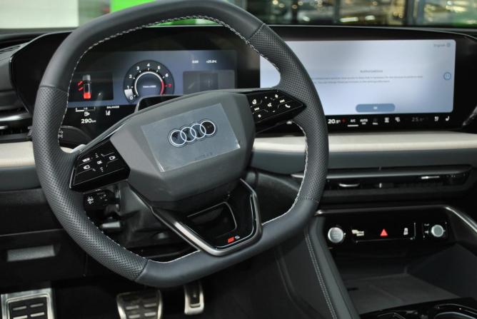 Audi Q5 III с пробегом 2026 года, цена 6 190 000 рублей, 10 км, внедорожник, Автокод Объявления