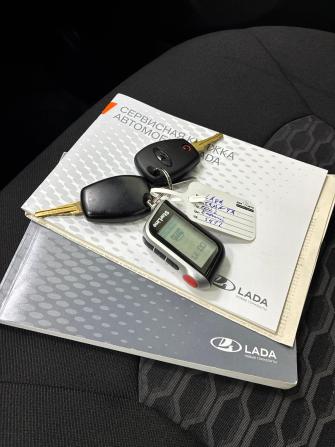 Lada (ВАЗ) Granta I Рестайлинг с пробегом 2022 года, цена 635 000 рублей, 104000 км, седан, Автокод Объявления