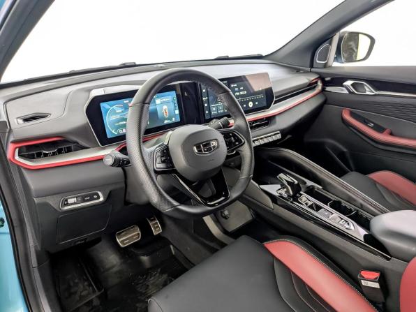 Geely Coolray I Рестайлинг с пробегом 2024 года, цена 2 299 000 рублей, 15151 км, внедорожник, Автокод Объявления