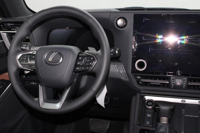 Lexus GX III с пробегом 2026 года, цена 18 700 000 рублей, 10 км, внедорожник, Автокод Объявления