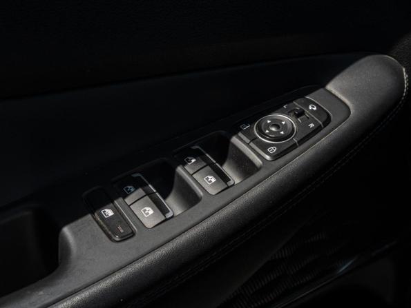 Hyundai Santa Fe IV Рестайлинг с пробегом 2022 года, цена 2 950 000 рублей, 159637 км, внедорожник, Автокод Объявления