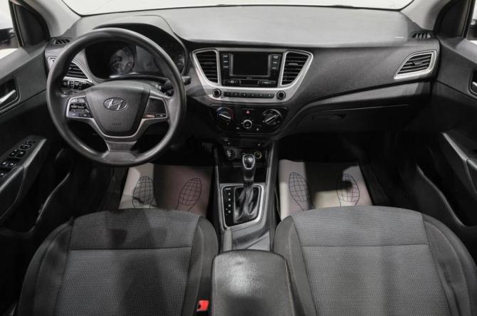 Hyundai Solaris II Рестайлинг с пробегом 2021 года, цена 1 199 000 рублей, 115000 км, седан, Автокод Объявления
