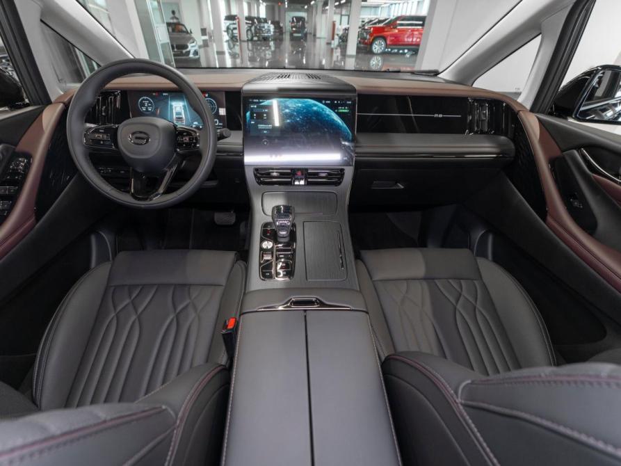 GAC Trumpchi M8 II Москва  - изображение 8