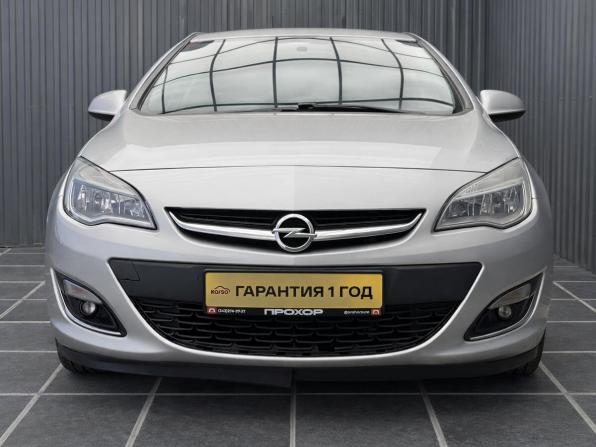Opel Astra J Рестайлинг с пробегом 2013 года, цена 807 000 рублей, 118919 км, седан, Автокод Объявления