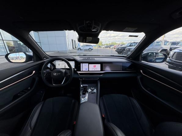 Geely Monjaro I с пробегом 2023 года, цена 3 435 000 рублей, 63557 км, внедорожник, Автокод Объявления