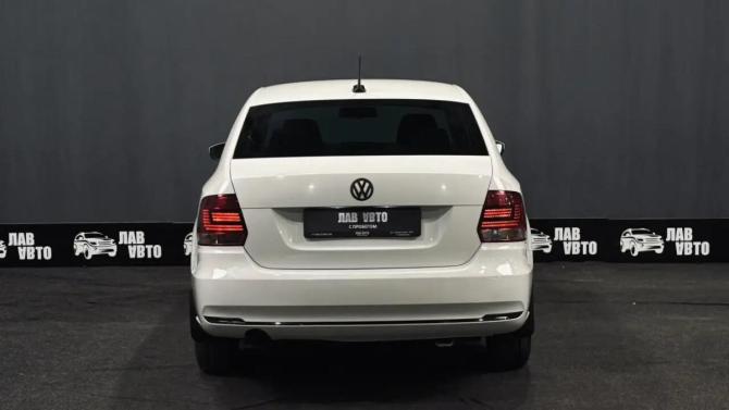 Volkswagen Polo V Рестайлинг с пробегом 2019 года, цена 1 240 000 рублей, 133136 км, седан, Автокод Объявления