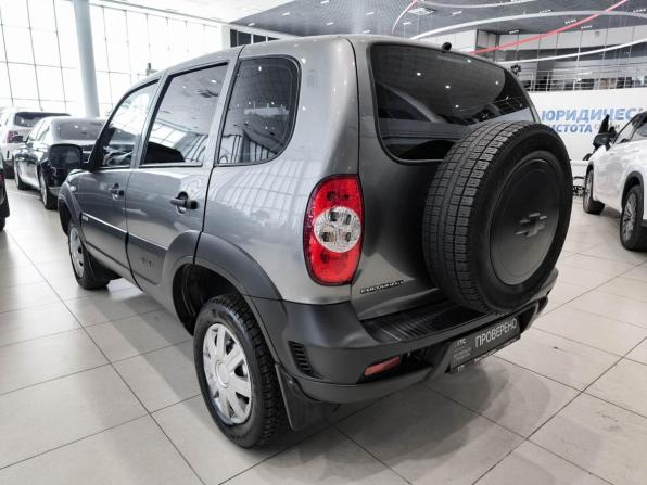 Chevrolet Niva I Рестайлинг с пробегом 2016 года, цена 699 000 рублей, 125144 км, внедорожник, Автокод Объявления