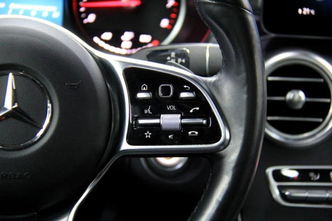 Mercedes-Benz GLC I (X253) Рестайлинг с пробегом 2019 года, цена 3 999 000 рублей, 73410 км, внедорожник, Автокод Объявления