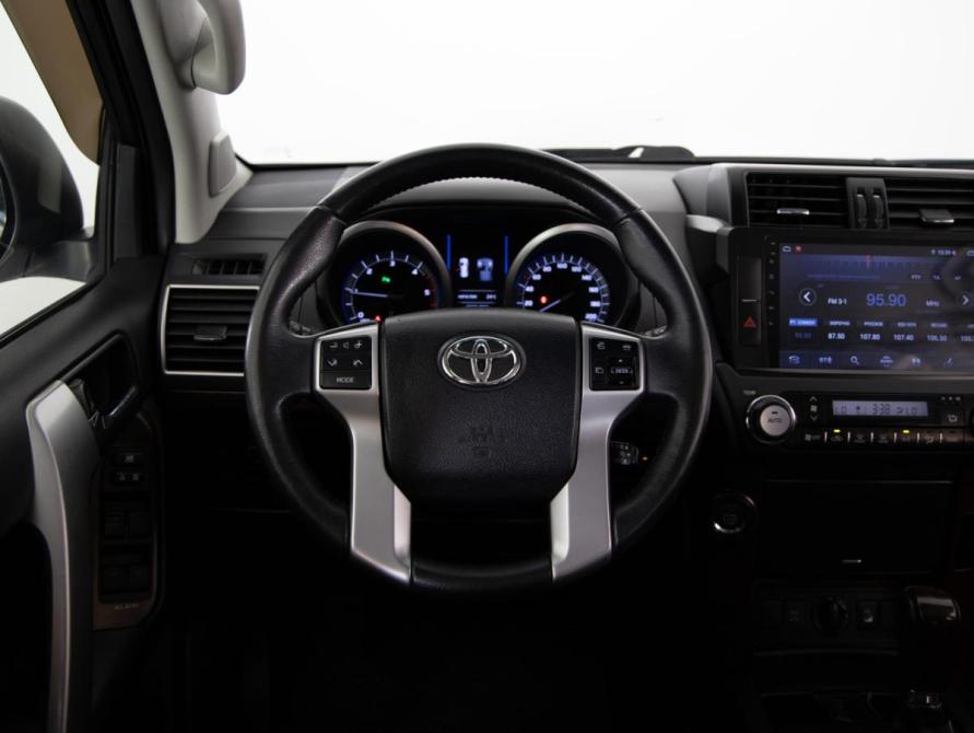 Toyota Land Cruiser Prado 150 Series Рестайлинг 1 Санкт-Петербург  - изображение 10
