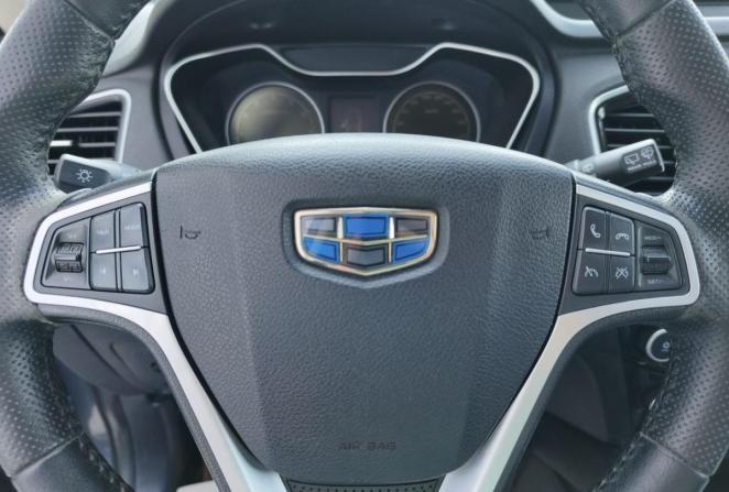Geely Emgrand X7 I Рестайлинг 2 с пробегом 2020 года, цена 1 345 000 рублей, 107134 км, внедорожник, Автокод Объявления