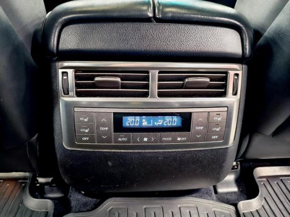 Lexus LX III с пробегом 2011 года, цена 2 870 000 рублей, 273000 км, внедорожник, Автокод Объявления