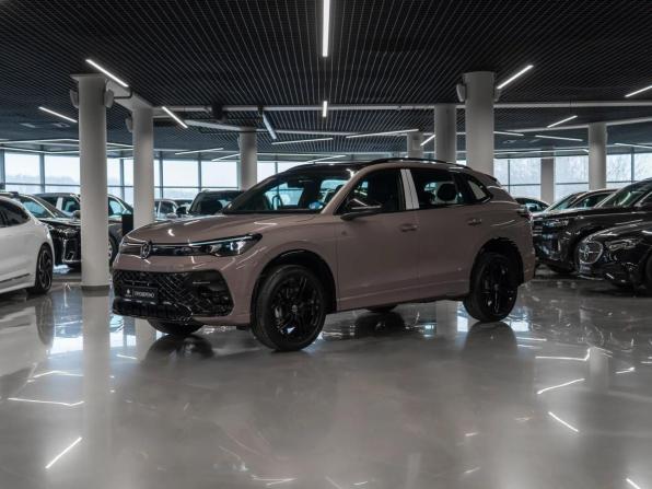 Volkswagen Tiguan III (China Market) с пробегом 2026 года, цена 4 850 000 рублей, 15 км, внедорожник, Автокод Объявления