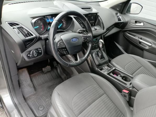 Ford Kuga II Рестайлинг с пробегом 2018 года, цена 1 599 000 рублей, 125147 км, внедорожник, Автокод Объявления