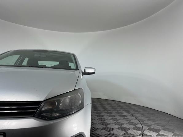 Volkswagen Polo V с пробегом 2010 года, цена 599 000 рублей, 164000 км, седан, Автокод Объявления