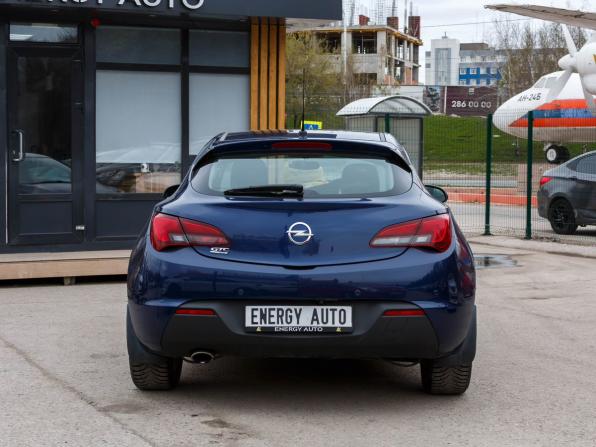 Opel Astra J Рестайлинг с пробегом 2014 года, цена 1 100 000 рублей, 64375 км, хэтчбек, Автокод Объявления