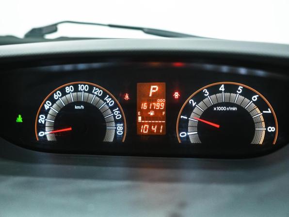 Toyota Ractis I с пробегом 2010 года, цена 769 000 рублей, 161799 км, хэтчбек, Автокод Объявления