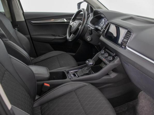 Skoda Karoq I с пробегом 2019 года, цена 1 864 000 рублей, 99800 км, внедорожник, Автокод Объявления