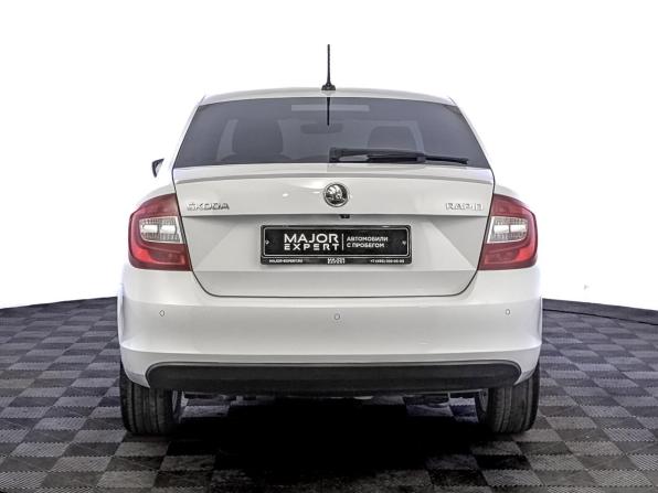 Skoda Rapid I Рестайлинг с пробегом 2018 года, цена 1 310 000 рублей, 117253 км, лифтбек, Автокод Объявления