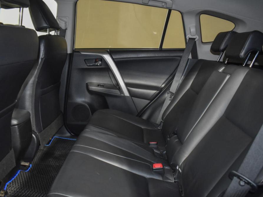Toyota RAV4 IV (XA40) Санкт-Петербург  - изображение 12