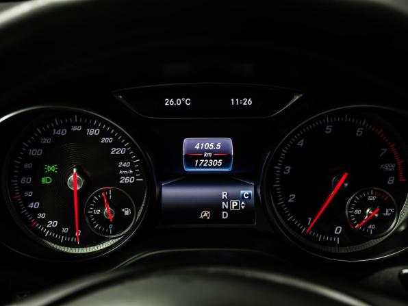 Mercedes-Benz GLA I (X156) Рестайлинг с пробегом 2019 года, цена 2 248 000 рублей, 171924 км, внедорожник, Автокод Объявления