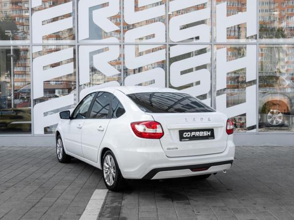 Lada (ВАЗ) Granta I Рестайлинг с пробегом 2023 года, цена 822 800 рублей, 63606 км, лифтбек, Автокод Объявления
