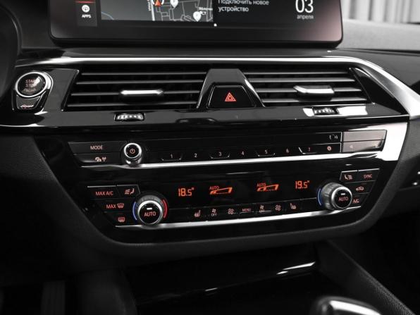 BMW 5 серии VII (G30/G31/G38) Рестайлинг с пробегом 2021 года, цена 3 348 070 рублей, 78721 км, седан, Автокод Объявления