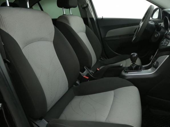 Chevrolet Cruze I Рестайлинг с пробегом 2015 года, цена 681 000 рублей, 195000 км, седан, Автокод Объявления