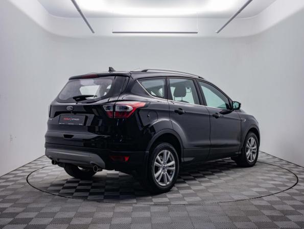 Ford Kuga II Рестайлинг с пробегом 2018 года, цена 1 616 000 рублей, 130241 км, внедорожник, Автокод Объявления
