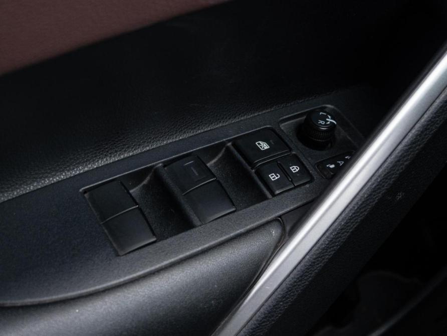 Toyota Corolla Cross I Краснодар  - изображение 20