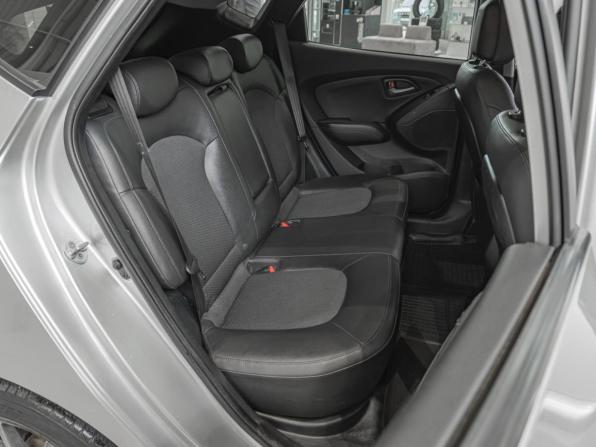 Hyundai ix35 I Рестайлинг с пробегом 2014 года, цена 1 240 000 рублей, 197793 км, внедорожник, Автокод Объявления