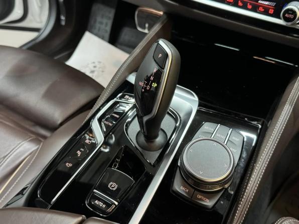 BMW 5 серии VII (G30/G31/G38) Рестайлинг с пробегом 2021 года, цена 4 657 000 рублей, 79103 км, седан, Автокод Объявления
