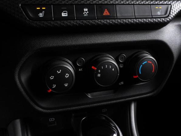 Lada (ВАЗ) Iskra с пробегом 2025 года, цена 1 580 000 рублей, 22369 км, седан, Автокод Объявления