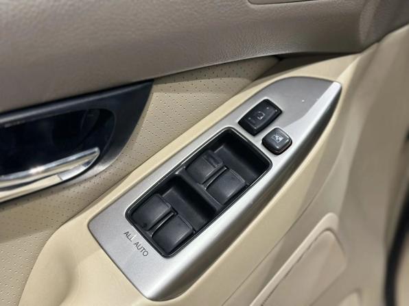 Toyota Land Cruiser Prado 120 Series Рестайлинг с пробегом 2008 года, цена 2 250 000 рублей, 282947 км, внедорожник, Автокод Объявления