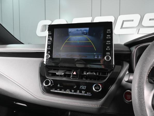 Toyota Corolla XII (E210) с пробегом 2021 года, цена 2 279 000 рублей, 48426 км, универсал, Автокод Объявления