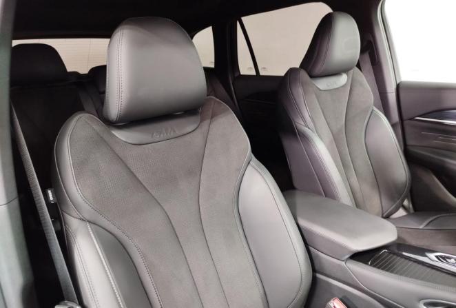 Geely Monjaro I с пробегом 2024 года, цена 3 670 000 рублей, 7703 км, внедорожник, Автокод Объявления