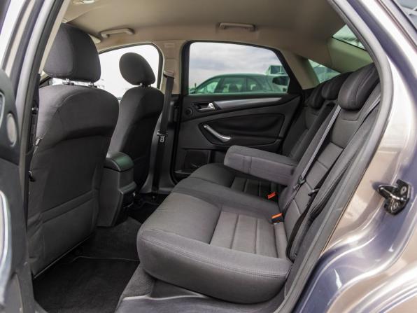 Ford Mondeo IV Рестайлинг с пробегом 2011 года, цена 978 000 рублей, 171343 км, седан, Автокод Объявления